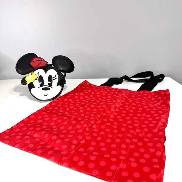 Minnie Mouse Pass Holder Shanghai Disney Exclusive With Reusable Tote. - Picture 7 of 7